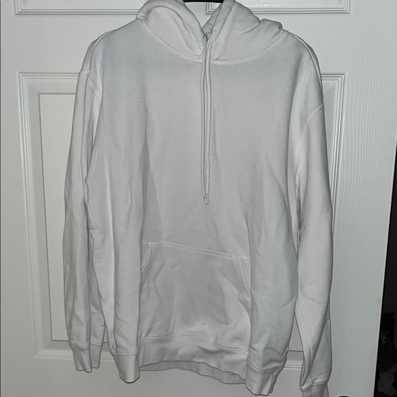 H&M White Sweater Soft Pullover - Picture 1 of 1